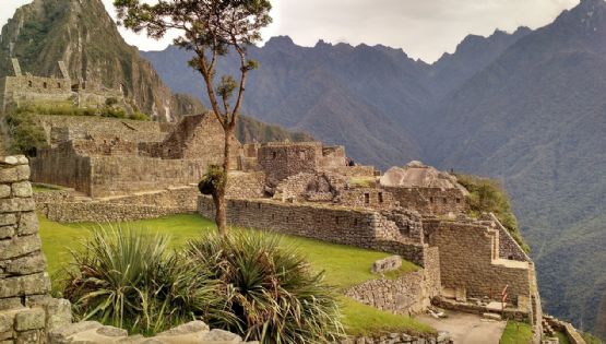 Machu Picchu reabre con un visitante inusual