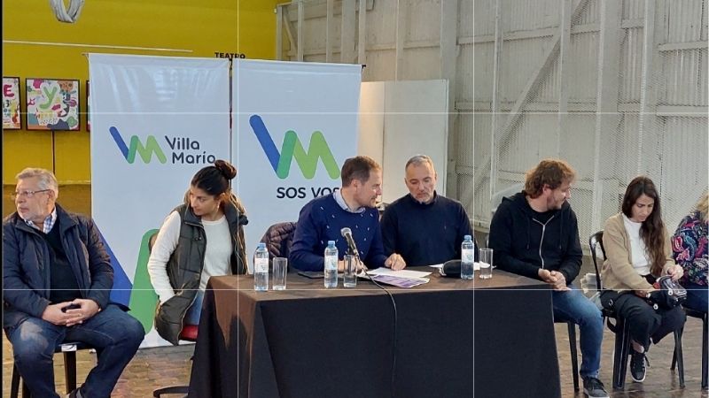 Peteco Carabajal, Zoe Gotusso, Virginia Lago y Emanero vendrán al Vive y Siente