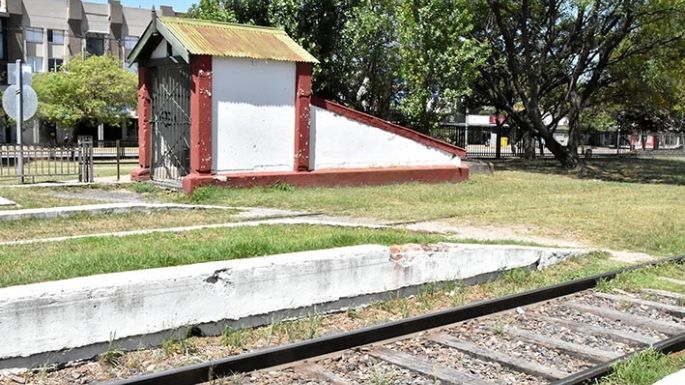 En el túnel Hermanos Seco se inició el hormigonado de sendas
