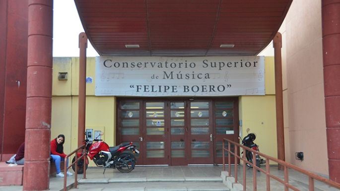Realizan un concierto de profesores para recaudar fondos