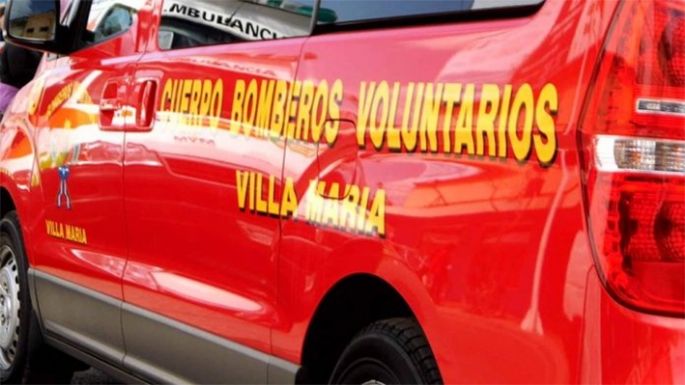 Un motociclista con severo traumatismo en una pierna
