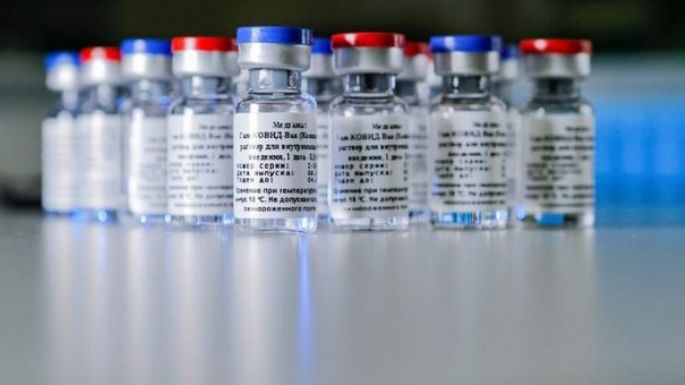 Rusia inicia pruebas clínicas de su vacuna en adultos mayores