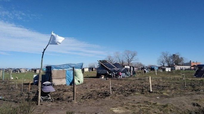 El gobierno bonaerense propuso reubicar a las familias que han tomado las tierras