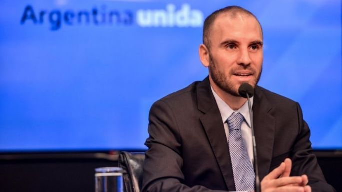 Guzmán detalló el proyecto de ley para fomentar el ahorro y la inversión en pesos