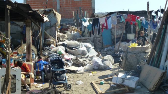La pobreza alcanzó casi el 49% en abril