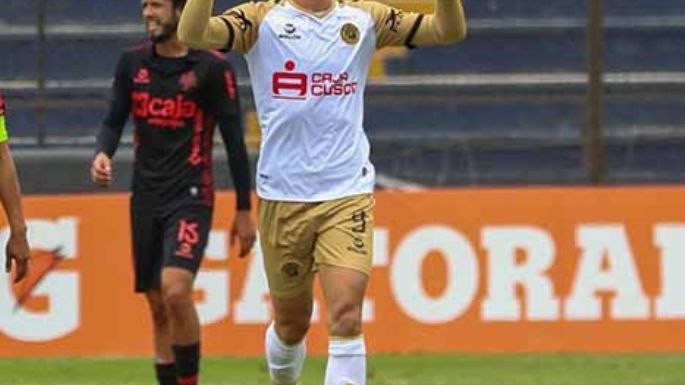 Danilo Carando hizo un doblete