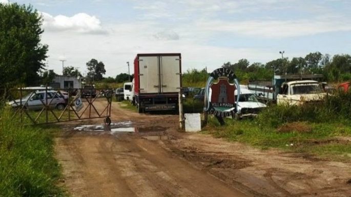 Investigan a policías por supuesto robo de autopartes en depósito fiscal