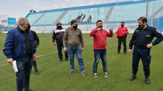 Frossasco visitó el estadio de Belgrano de cara al comienzo de la Primera Nacional
