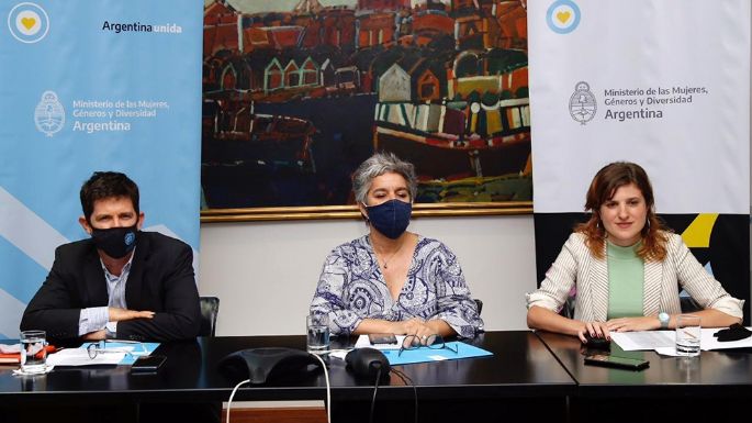 “Los cuidados tienen un lugar central en la economía y en la contención de la pandemia”
