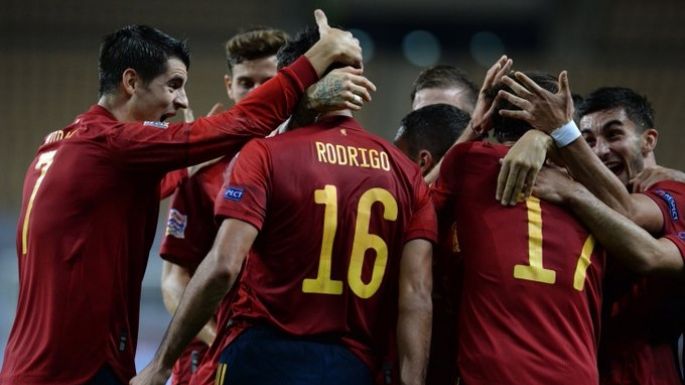 España aplastó a Alemania 6 a 0 y se mete en semifinales