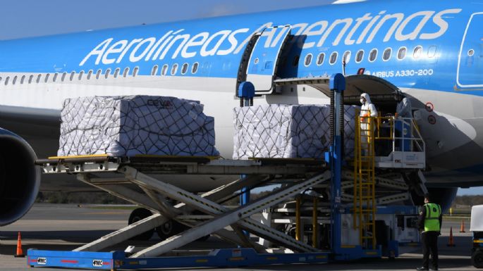 Aerolíneas Argentinas hará seis nuevos vuelos a China para transportar insumos sanitarios