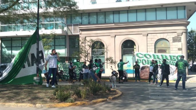 Camioneros reclamó frente a la Cooperativa de Agua por el traspaso de 8 trabajadores