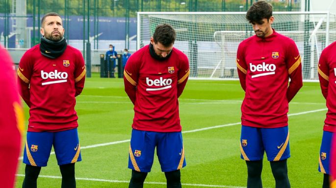 Minutos de silencio en entrenamientos de Boca, Barcelona y Talleres