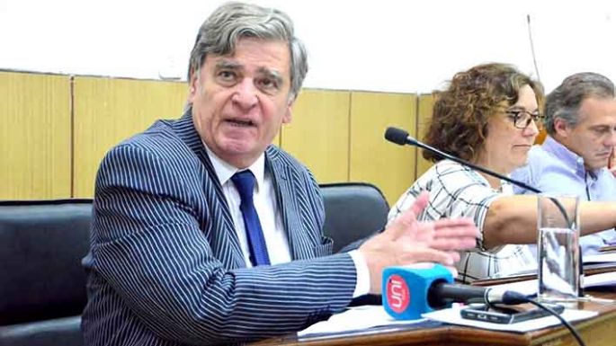 Covid-19: piden explicaciones por la falta del reporte diario