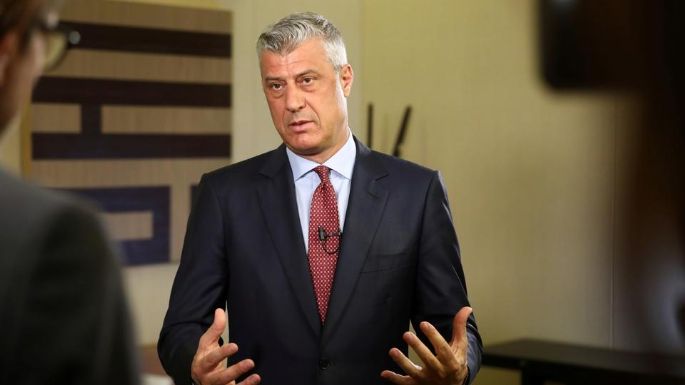 Renuncia el presidente de Kosovo tras ser imputado por crímenes de guerra en La Haya