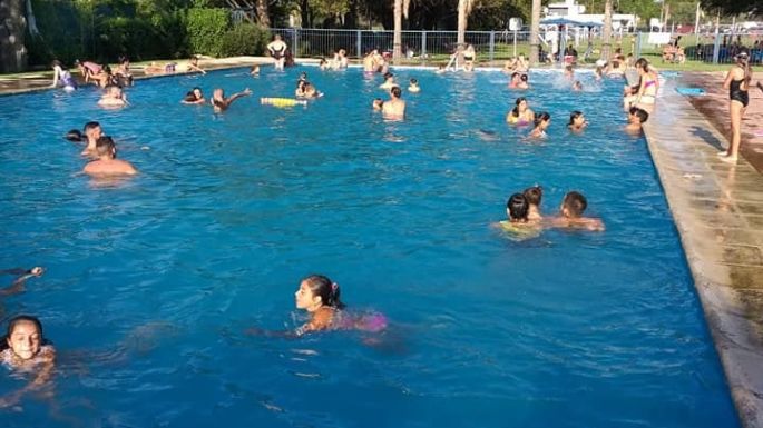 Un predio con pileta confirmó que no abrirá por la pandemia