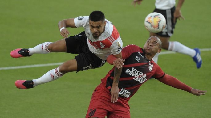 River se clasificó a cuartos de final tras vencer a Paranaense