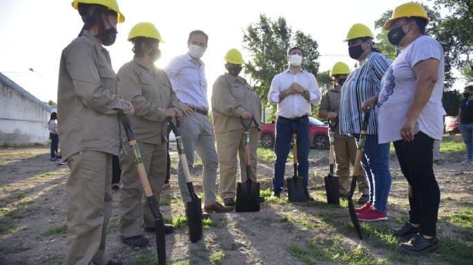 Punto de partida para la construcción del playón deportivo en Las Acacias