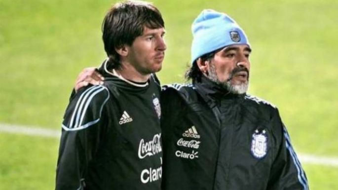 Maradona y Messi integran "el mejor equipo de la historia"