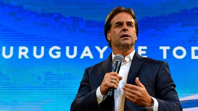 Separaron a 17 policías de Interpol-Paraguay por el caso Marset, que complicó al presidente uruguayo Lacalle Pou