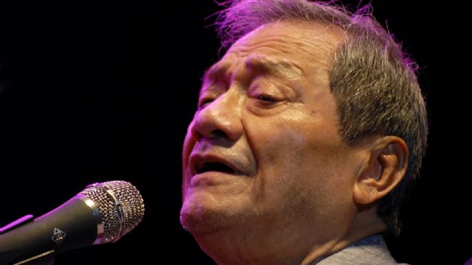 Manzanero está internado con coronavirus y en "estado delicado"