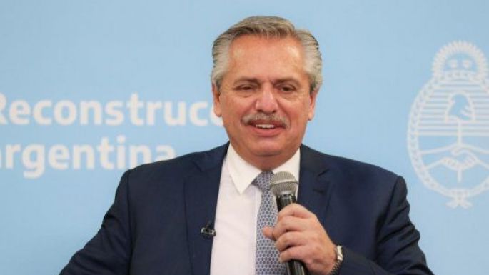Argentina está "entre los 10 países del mundo que iniciaron campaña de vacunación"