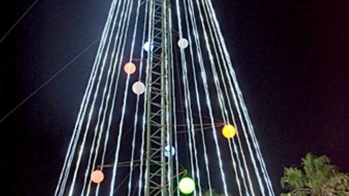 Mañana encienden el árbol gigante