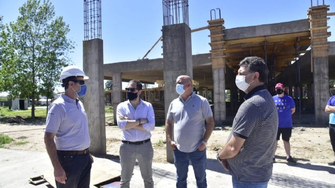 Rosso y Gill recorrieron las obras del nuevo puente y de la escuela Proa UTN