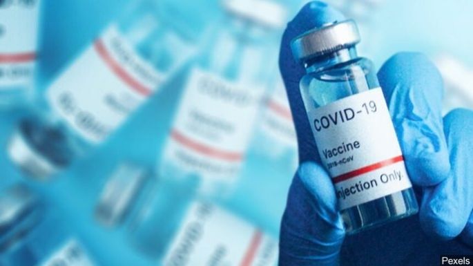 Avalan los ensayos clínicos de la vacuna de Oxford contra el coronavirus
