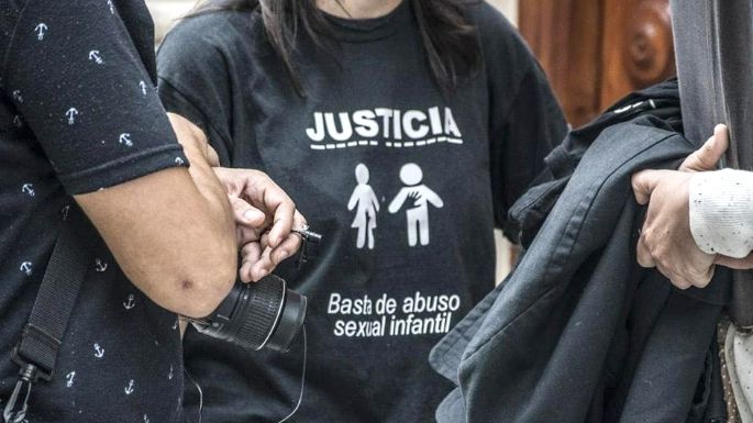Repudian a magistrados por "interpretación sesgada" en un caso de abuso sexual infantil