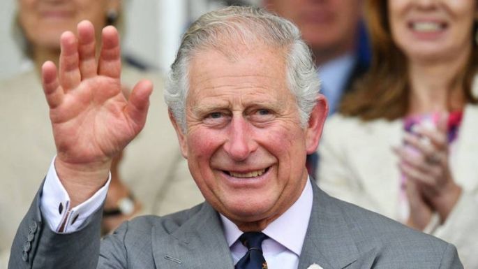 Carlos III fue proclamado oficialmente como el nuevo rey
