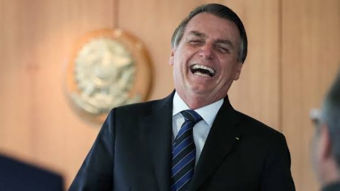 Para Bolsonaro, el distanciamiento social es de “cobardes”