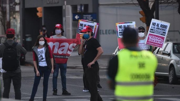 Los gremios ratificaron las paritarias y parar la inflación