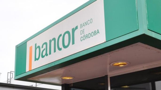 Ordenan al Banco de Córdoba abstenerse de debitar más del 20% de los haberes a empleada provincial