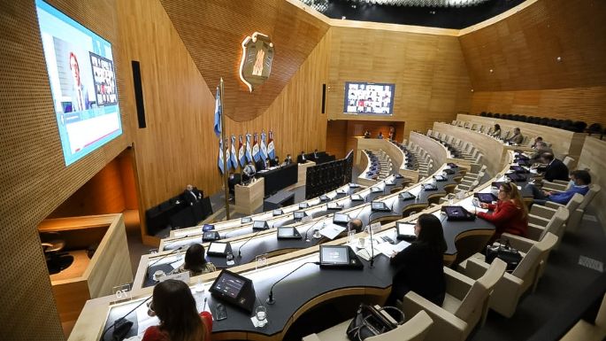 Aprobaron la compra de vacunas contra el coronavirus