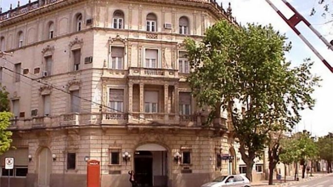 Eximen a jubilados del pago de tasas