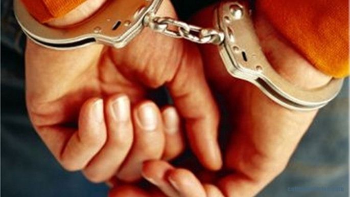 Tres detenidos