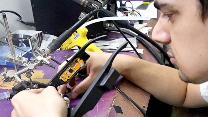 Producen anteojos inteligentes