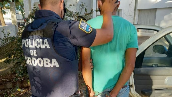 Detenido por robarse media horma de queso
