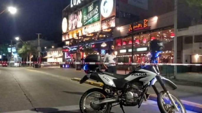 Por una amenaza de bomba, desalojaron el Teatro Luxor