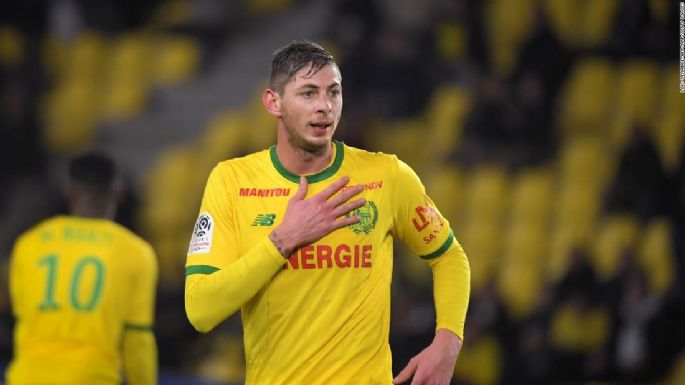La familia del futbolista Emiliano Sala reclama "la verdad completa"