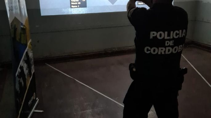 Oficiales se capacitaron mediante el uso de polígonos virtuales