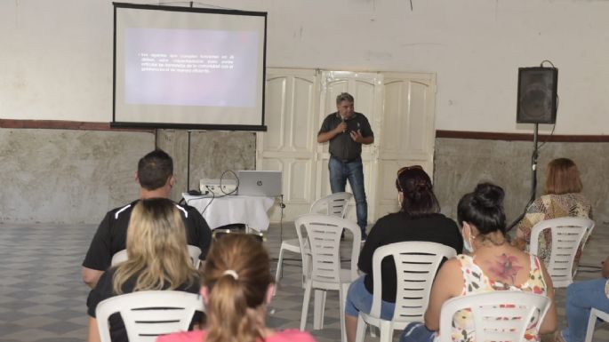 Capacitaron sobre "Atención ciudadana en contexto de crisis"
