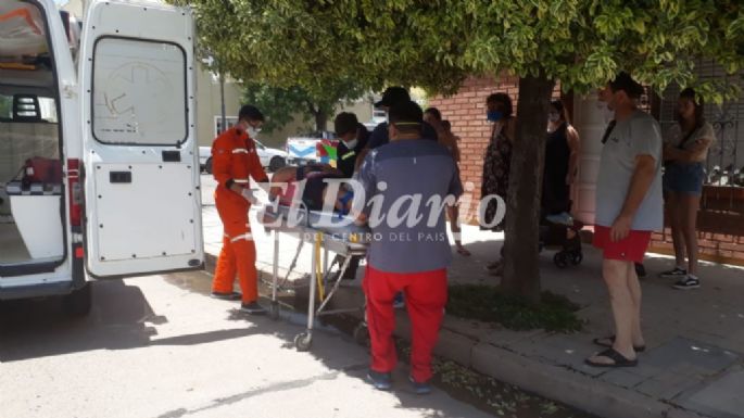 Un motociclista resultó herido tras chocar contra una camioneta