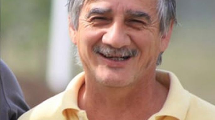 Azzolini será el presidente y asoma Santoni como DT