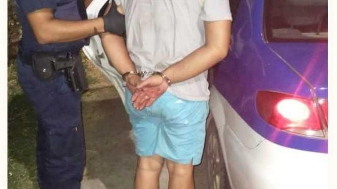 Testigos vieron cómo un hombre robaba un local comercial