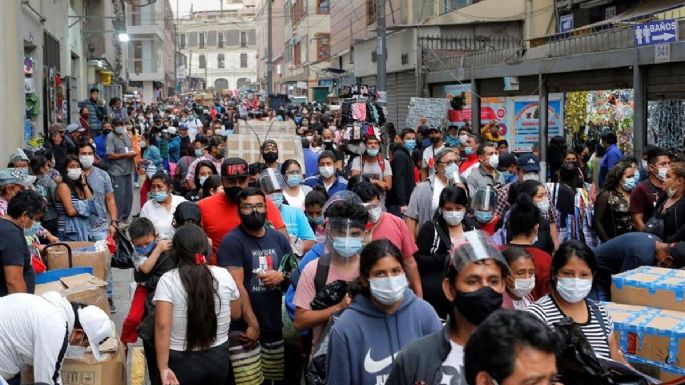 Perú vuelve a una cuarentena estricta debido al colapso sanitario