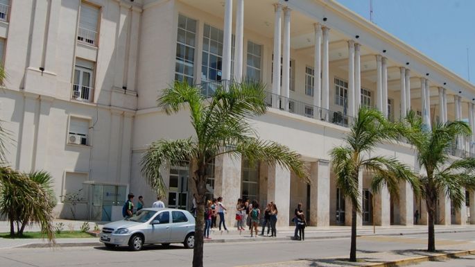 La Universidad Nacional de Córdoba tendrá clases presenciales y virtuales