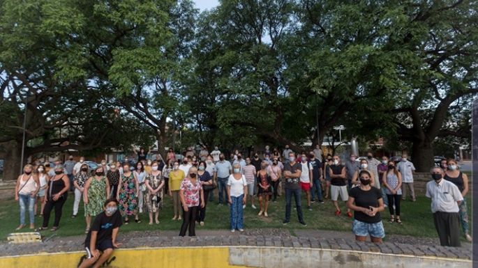 Radicales manifestaron en la plaza