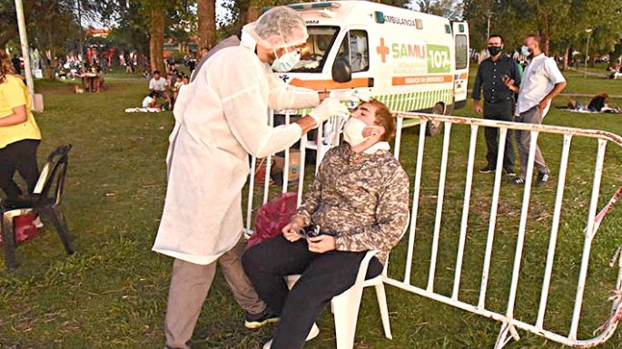 Piden testearse a quienes regresen de sus vacaciones
